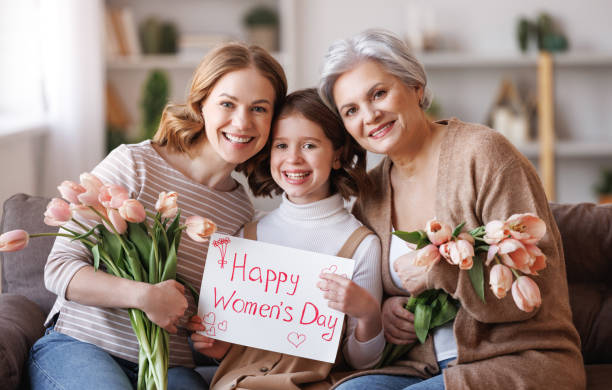 8 Mart Dünya Emekçi Kadınlar Günü!
